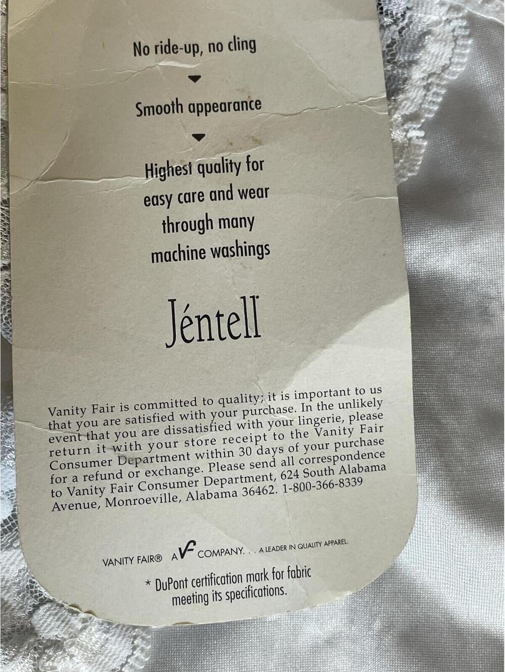 Vanity Fair NWT vintage Lacy full slip medium - Picture 9 of 10